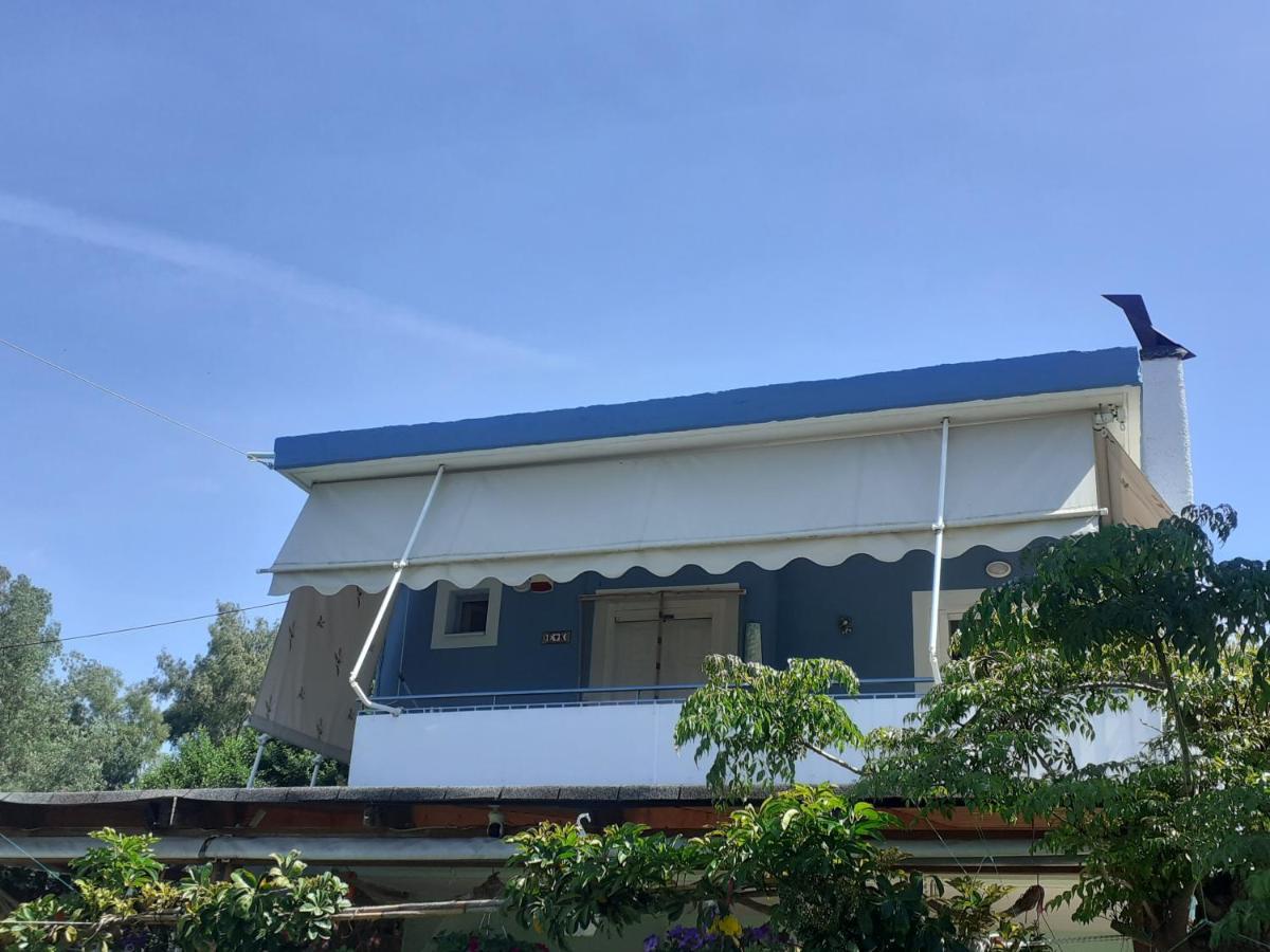 Top Floor On Villa, 3' From Center, By The Sea! Host Is Efi Kwsta Preveza Ngoại thất bức ảnh