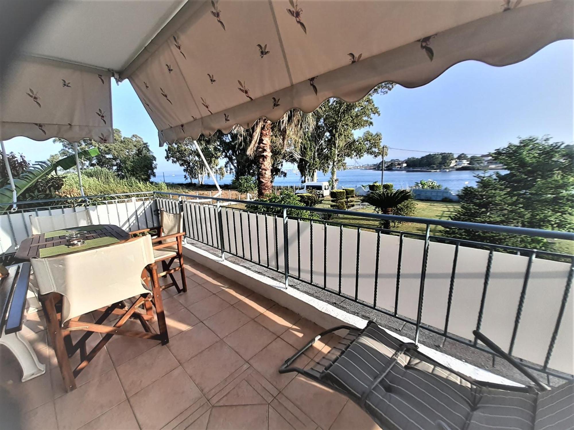Top Floor On Villa, 3' From Center, By The Sea! Host Is Efi Kwsta Preveza Ngoại thất bức ảnh